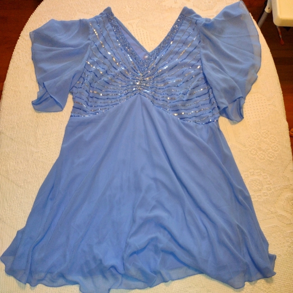 Blue midi dress